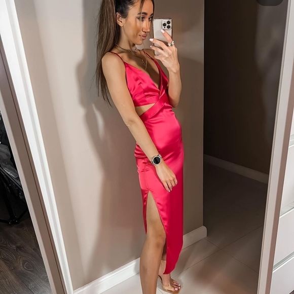 Zara Satin effect Cut out dress - Picture 6 of 16